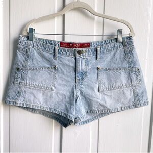 Vintage Y2K Mudd Low/Mid Rise 100% Cotton Light Wash Broken In Denim Shorts